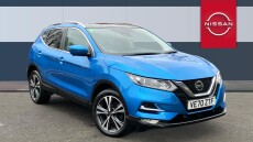 Nissan Qashqai 1.3 DiG-T N-Connecta 5dr [Glass Roof Pack] Petrol Hatchback